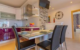 Apartment Split